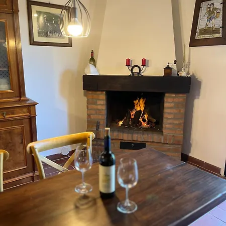 Holiday home Agriturismo Accattapane Settecento7 *